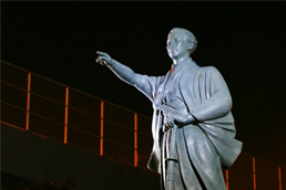 勝海舟銅像